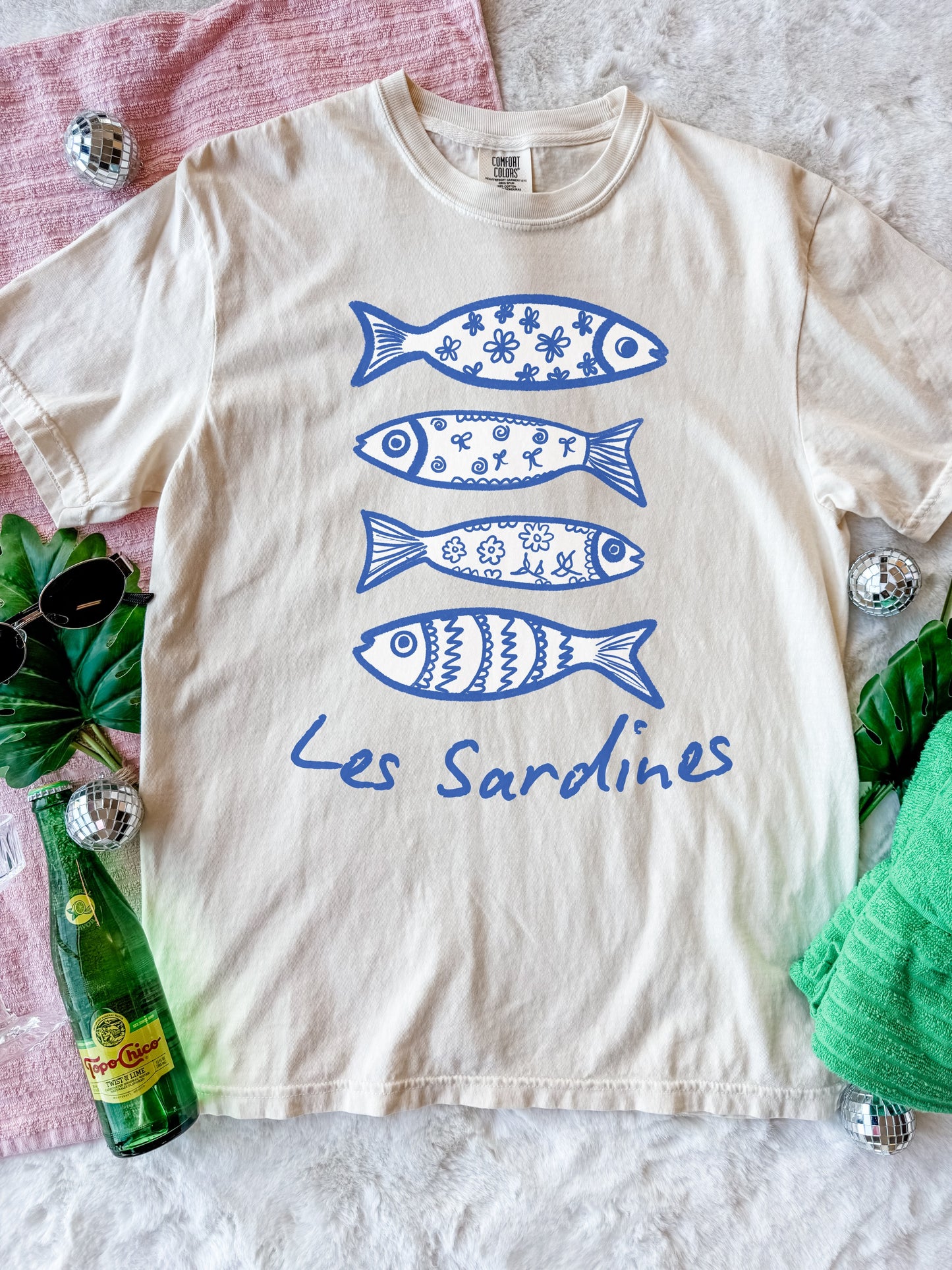 Les Sardines Comfort Color Tee